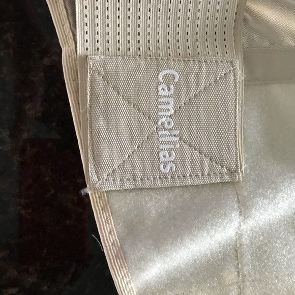 Ladies waist shaper - Picture 3 of 3